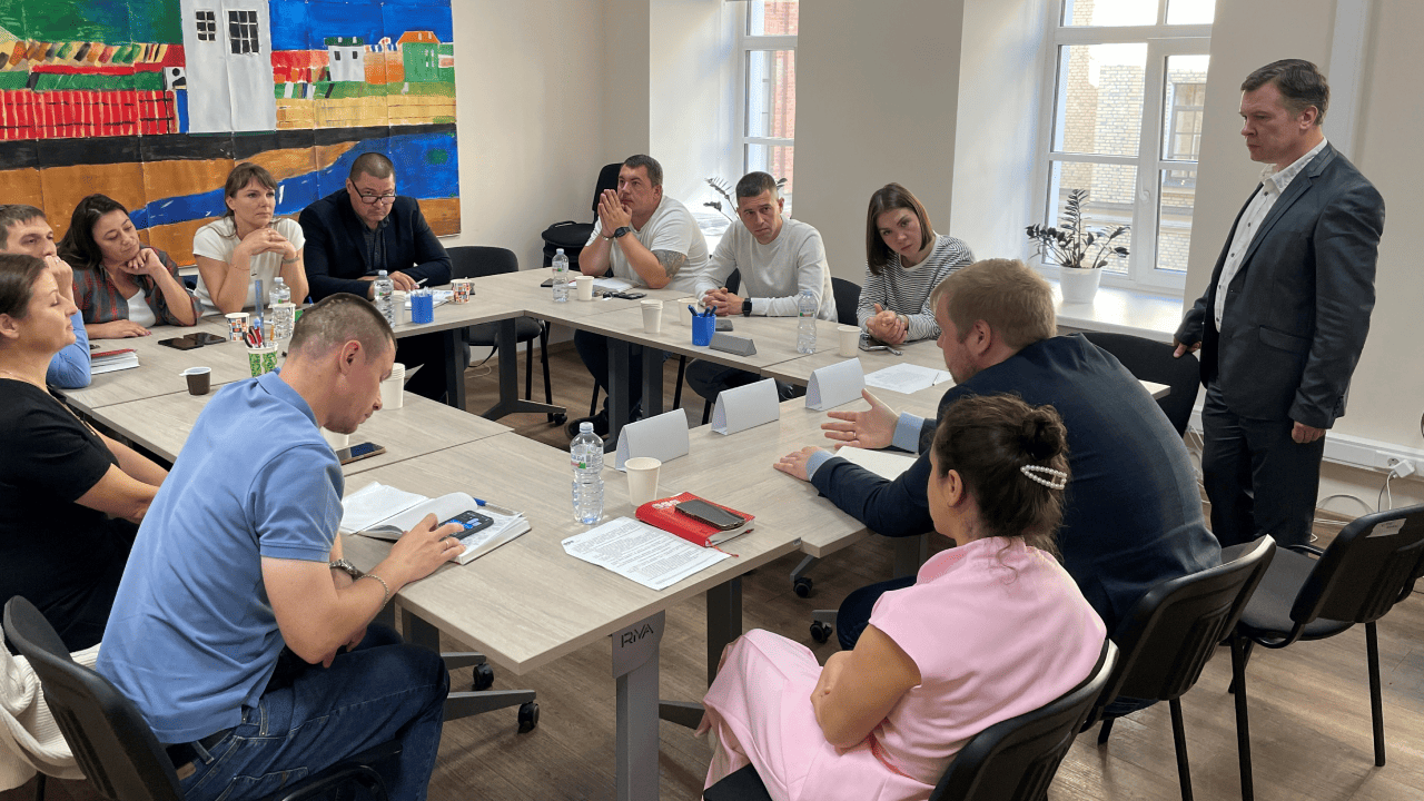 Круглый стол по правовым вопросам провели для руководителей УК