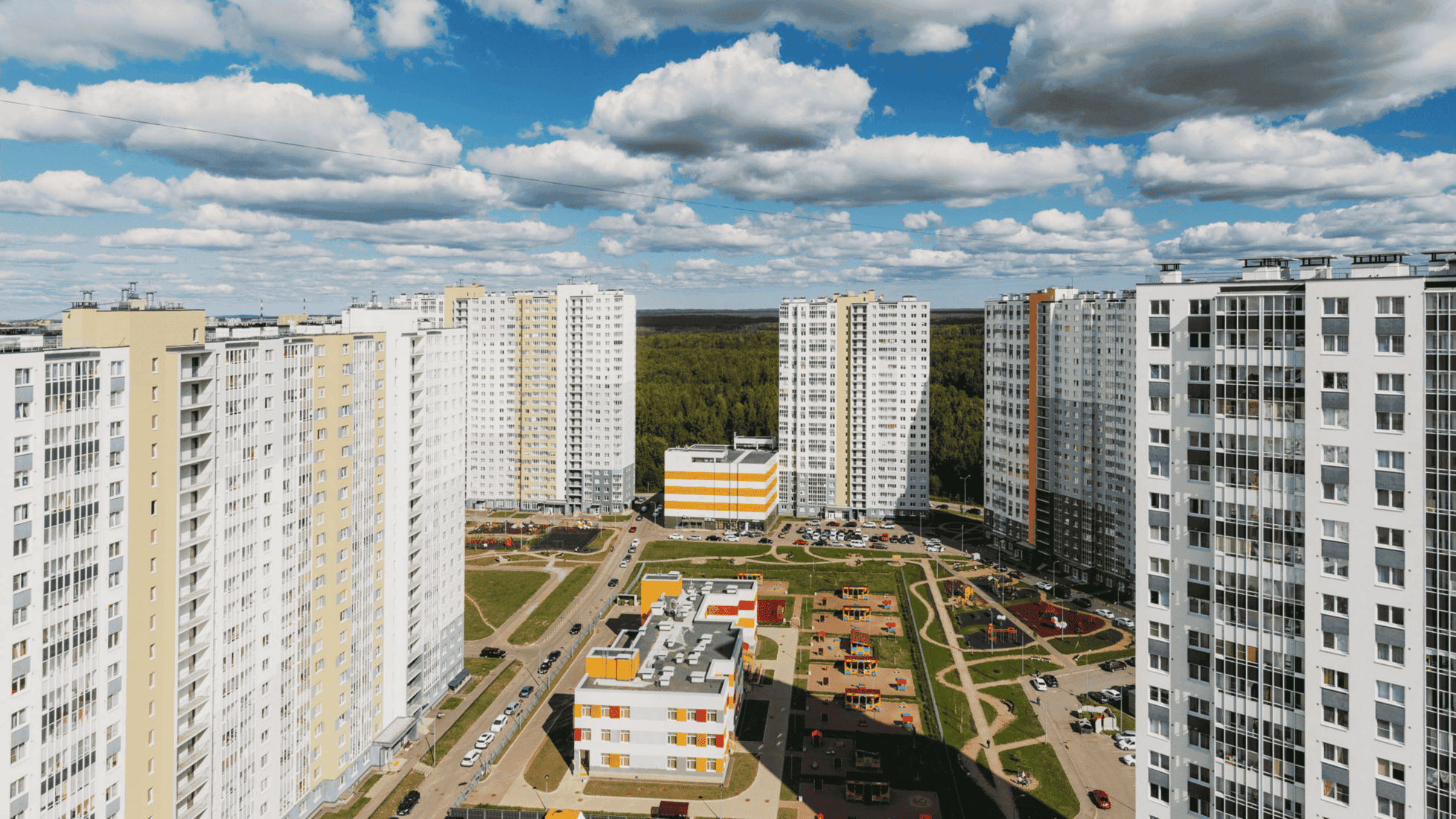 Еще один новый дом: встречаем новоселов ЖК «Цветной город» и «Ручьи»